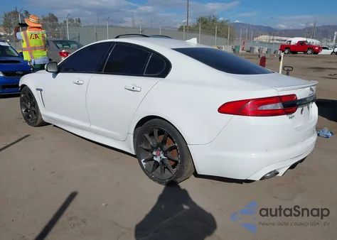 2015 Jaguar Xf 3.0 Portfolio/3.0 Sport z USA, uszkodzony, nr VIN SAJWA0F70F8U62534